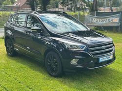 Schwarz Gebraucht 2018 Ford Kuga ST-Line SUV | 10.999 € (Guter Preis)