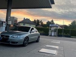 Silber Gebraucht 2006 Volvo S60 Limousine | 11.600 €