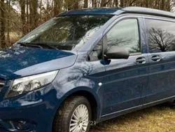 Blau Gebraucht 2019 Mercedes Vito Marco Polo Van / Kleinbus | 39.500 €
