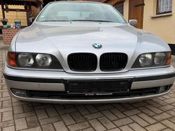 Silber Gebraucht 1999 BMW 523 Limousine | 4.500 € (Fairer Preis)