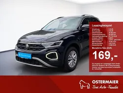 Deep black perleffekt Gebraucht 2024 VW T-Roc Life SUV | 21.720 € (Guter Preis)