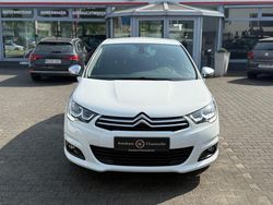 Weiß Gebraucht 2015 Citroën C4 SELECTION Limousine | 6.900 € (Fairer Preis)