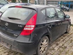 Schwarz Gebraucht 2011 Hyundai i30 Edition Limousine | 1.550 € (Guter Preis)