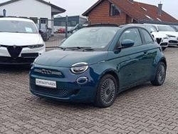 Ozean grün Gebraucht 2022 Fiat 500e Icon Cabrio | 21.989 € (Fairer Preis)