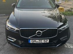 Schwarz Gebraucht 2018 Volvo XC60 Momentum SUV | 19.800 € (Fairer Preis)