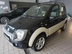 Schwarz Gebraucht 2006 Fiat Panda 4x4 Cross Kleinwagen | 4.950 €