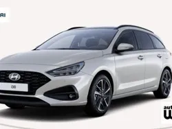 Silber Neu 2025 Hyundai i30 Advantage Kombi | 31.750 € (Etwas zu teuer)