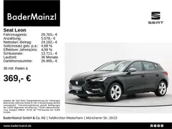 Mitternachtsschwarz Gebraucht 2024 Seat Leon FR Limousine | 29.760 € (Fairer Preis)