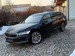 Schwarz Gebraucht 2025 Skoda Superb LAURIN & KLEMENT Kombi | 43.980 € (Guter Preis)