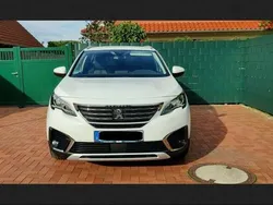 Weiß Gebraucht 2018 Peugeot 5008 Allure Van / Kleinbus | 14.250 € (Superpreis)
