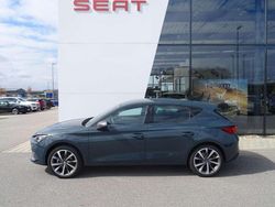 Fiord blau Neu 2025 Seat Leon Beats Limousine | 36.250 € (Teuer)