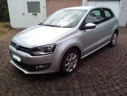 Silber Gebraucht 2012 VW Polo Highline Limousine | 12.500 € (Teuer)