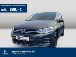 Grau Gebraucht 2022 VW Touran Highline Van / Kleinbus | 26.380 € (Guter Preis)