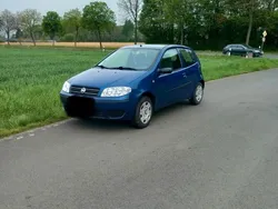 Blau Gebraucht 2004 Fiat Punto Kleinwagen | 1.200 € (Fairer Preis)
