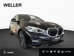 Black sapphire (schwarz) Gebraucht 2021 BMW 116 Comfort Edition Kleinwagen | 19.890 € (Fairer Preis)