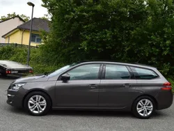 Braun Gebraucht 2014 Peugeot 308 Active Kombi | 7.999 € (Etwas zu teuer)
