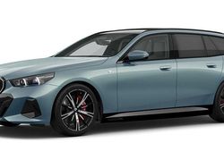 Grün Gebraucht 2025 BMW i5 Comfort Edition Kombi | 78.340 €