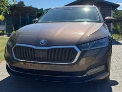 Braun Gebraucht 2021 Skoda Octavia Style Kombi | 22.500 € (Guter Preis)