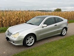 Gebraucht 2001 Mercedes C180 Coupé | 2.990 € (Fairer Preis)