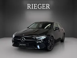 Schwarz Gebraucht 2024 Mercedes A180 Progressive Limousine | 27.676 € (Fairer Preis)