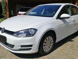 Weiß Gebraucht 2016 VW Golf VII Limousine | 7.990 € (Guter Preis)