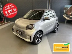 Silber Gebraucht 2024 Smart ForTwo Electric Drive Exclusive Kleinwagen | 15.980 € (Guter Preis)