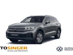 Grau Gebraucht 2025 VW Touareg Elegance SUV | 57.840 € (Etwas zu teuer)