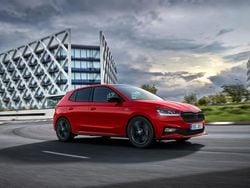 Wählbar Neu 2024 Skoda Fabia Monte Carlo Kleinwagen | 23.351 € (Guter Preis)