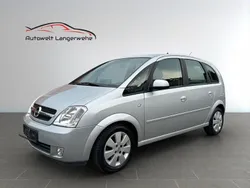 Silber Gebraucht 2005 Opel Meriva Cosmo Van / Kleinbus | 5.499 € (Teuer)