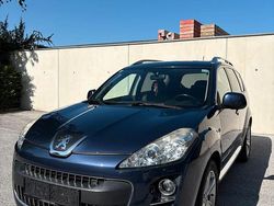 Blau Gebraucht 2008 Peugeot 4007 SUV | 5.200 € (Teuer)