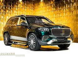 Grün Neu 2025 Mercedes GLS600 Maybach SUV | 202.062 €