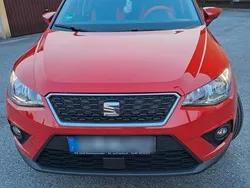 Rot Gebraucht 2020 Seat Arona SUV | 12.400 €