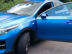 Blau Gebraucht 2019 Kia XCeed Vision SUV | 15.900 € (Guter Preis)