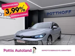 Silber Gebraucht 2024 VW Passat Elegance Kombi | 35.977 € (Guter Preis)