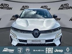 Weiss 369 + schwarz gne Neu 2025 Renault Megane E-Tech Komfort Limousine | 45.299 €