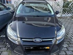 Schwarz Gebraucht 2014 Ford Focus Trend Kombi | 3.950 € (Guter Preis)