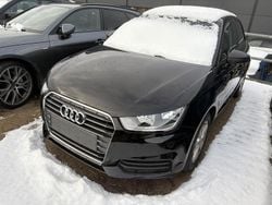 Schwarz Gebraucht 2015 Audi A1 Sportback Sport Kleinwagen | 10.999 € (Guter Preis)