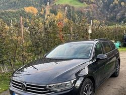 Schwarz Gebraucht 2023 VW Passat Kombi | 22.985 € (Superpreis)