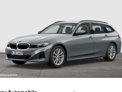 Skyscraper grau Gebraucht 2024 BMW 320 Comfort Edition Kombi | 35.490 € (Guter Preis)
