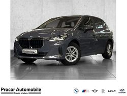 Grau Gebraucht 2022 BMW 218 Active Tourer Van / Kleinbus | 24.980 € (Fairer Preis)