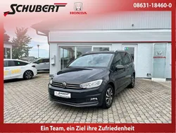 Grau Gebraucht 2021 VW Touran Active Van / Kleinbus | 26.900 € (Fairer Preis)
