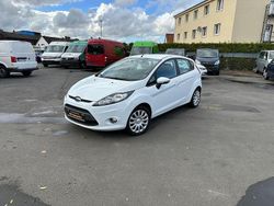 Weiß Gebraucht 2012 Ford Fiesta Trend Kleinwagen | 4.990 € (Fairer Preis)