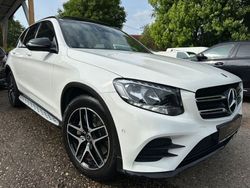 Weiß Gebraucht 2017 Mercedes GLC250 AMG line SUV | 25.900 € (Fairer Preis)