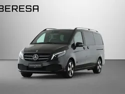 Grau Gebraucht 2024 Mercedes V300 Avantgarde Van / Kleinbus | 60.780 € (Guter Preis)
