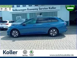 Anemonenblau metallic Gebraucht 2024 VW Golf VIII Goal Kombi | 28.770 €