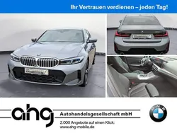 Grau Gebraucht 2024 BMW 320 M Sport Limousine | 42.360 € (Fairer Preis)