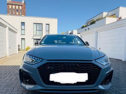 Grau Gebraucht 2024 Audi RS4 Ambiente Kombi | 77.600 € (Fairer Preis)