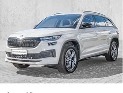 Grau Gebraucht 2024 Skoda Kodiaq SportLine SUV | 37.490 € (Fairer Preis)