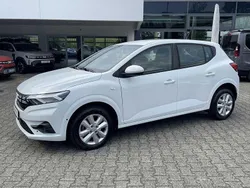 Weiß Gebraucht 2024 Dacia Sandero Expression Kleinwagen | 15.940 € (Fairer Preis)