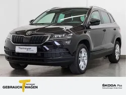 Schwarz Gebraucht 2021 Skoda Karoq Drive SUV | 21.290 € (Fairer Preis)